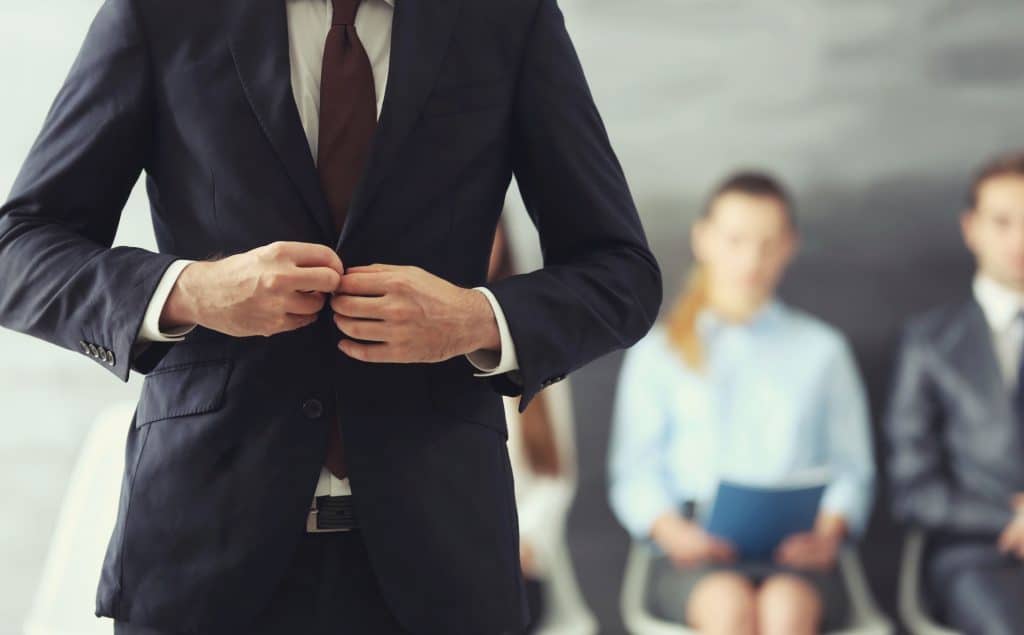 HOW TO BECOME A PROFESSIONAL TRADER